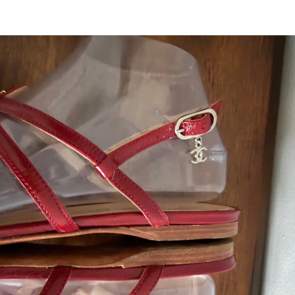 Vtg CHANEL Red Patent Leather Strappy Sling Back Sandals Size 40/US 9-9.5